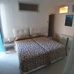 托维玛尔公寓式酒店